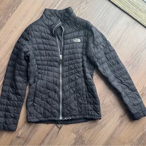 The North Face Thermoball Puffer Jacket Womens Medium